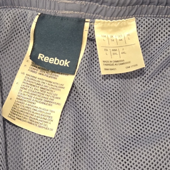 Reebok  sports shorts size Large - Picture 3 of 5